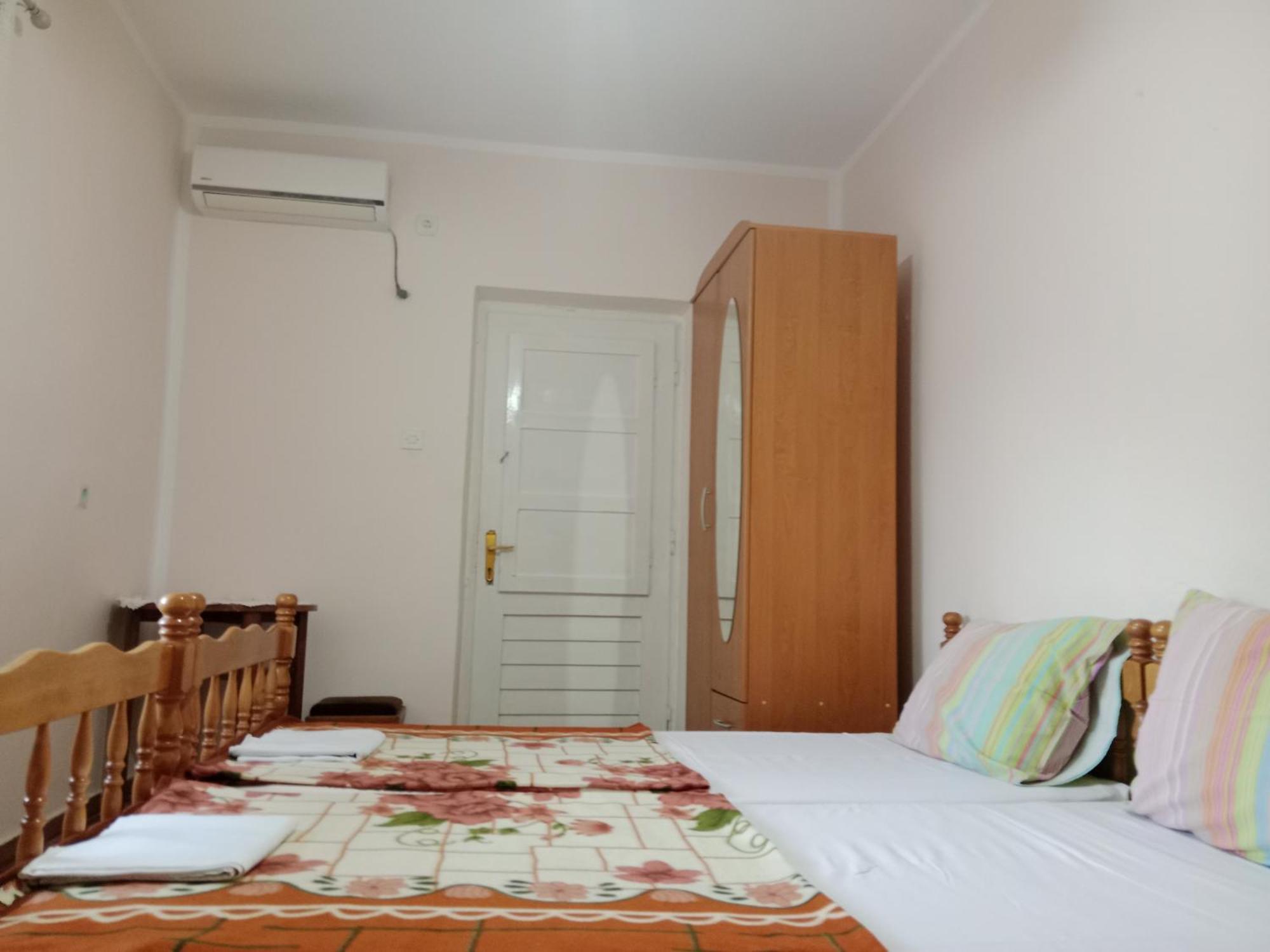 Rooms Banicevic 리산 외부 사진